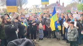 Packs of Ukrainian supporters protest in Dublin outside Russian embassy