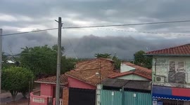 Massive dust storm blankets Asuncion in Paraguay