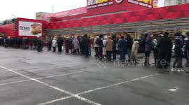 Huge queues form in Kyiv for groceries on Tuesday as massive Russian artillery convoy nears