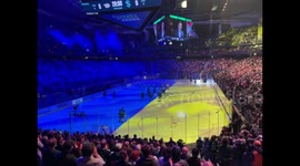 Ukrainian-born singer, Roman Vashchuk, sings national anthem at NHL game in Seattle featuring Kraken vs. Predators