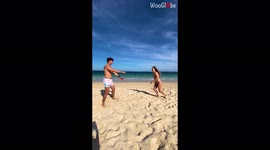 'Aussie girl pulls off a picture-perfect backflip off her brother's shoulders 
'