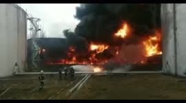Oil depot burns in Ukrainian city of Chernihiv after Russian shelling