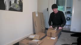 UK dad, a former soldier, jets off to fight in Ukraine