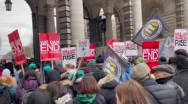 Million Women March through Buckingham Palace