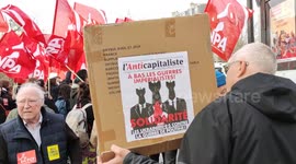 Ukraine/Russia war: demo against the intervention of the Nato and France in that war. Demo organized by the NPA(Nouveau Parti Anticapitaliste)(from french: New Party Anticapitalist) against an