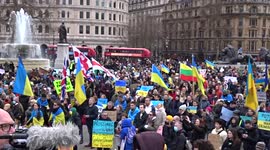 Protest in support of Ukraine in Trafalgar Square demands to boycott Russia - London