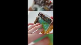 ASMR creator uses dry honeycomb and slime to make satisfying sounds