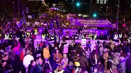El movimiento feminista se fractura este 8M con dos manifestaciones diferentes y alternativas entre sí han sido a la misma hora