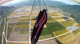 Hang glider landing fail - crash landing in Hadong, Republic of Korea