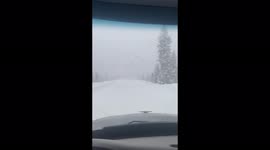 Snowstorm hits Rabbit Ears Pass, Colorado