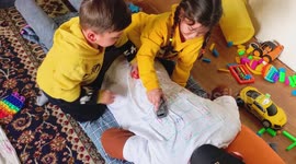 Dad Hacks. How to enjoy with children when wife is not at home