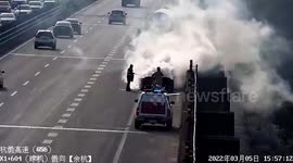 Motorists help extinguish fire bursting out of £1m Lamborghini in China