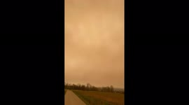 Switzerland: Sand From Sahara Desert Turns Skies Orange 3