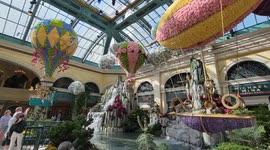 More than 10,000 roses included in ttunning floral displays on show at Las Vegas hotel