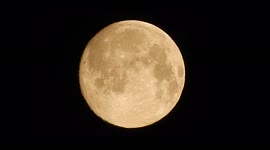 Yellow Moon Maybe Caused By Sahara Sand