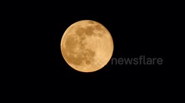 Spectacular 4K footage shows worm moon rising in Derbyshire, UK