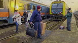Hungary: Refugees From Ukraine Continue To Arrive In Záhony 2