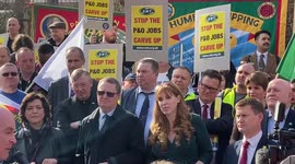 Deputy Labour Leader Angela Rayner joins protest outside parliament with sacked P&O staff