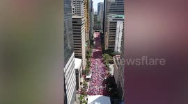 Time-lapse shows 'sea of pink' at election rally for Philippine vice president