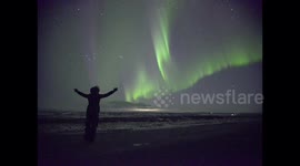 Photographer captures stunning footage of northern lights illuminating Icelandic sky