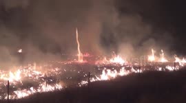 EDT 'Fire tornado' caused by US valley blaze