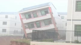 Tropical Storm Vamco hits southern China island