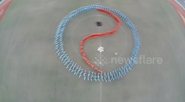 300 uni students in amazing Five-Animal martial arts performance