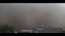 Massive sand storm strikes San Juan, Argentina