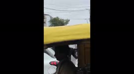 India's traffic cop uses Michael Jackson-esque dance moves to control the roads