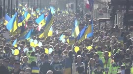 Tens of thousands gather in London to show solidarity with Ukraine