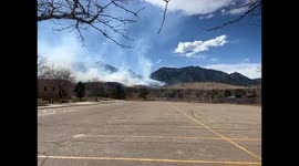 Wildfire southwest of Boulder, US forces 1,200 evacuations