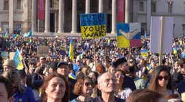 Crowd watching stand at the London Stands with Ukraine: March and Vigil 26/03/22