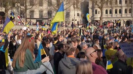 Crowd watching the stage at the London Stands with Ukraine: March and Vigil