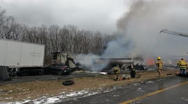 80 Vehicle pileup with fire on Pennsylvania Interstate highway