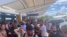 Mexico: Loud Noise Triggers Evacuation At Cancun International Airport