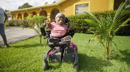 Meet the WORLD'S SHORTEST woman who is just 72cm tall