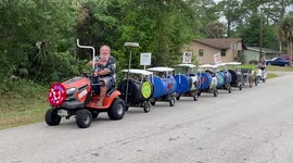 Here comes the WAGGIN TRAIN!!!  Bow Wow little doggies!! Runs on canine power!!