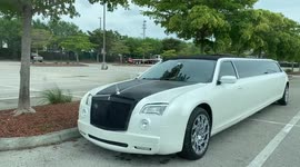 Rolls Royce Limousine makes the trip to mall a lot cooler!!!!