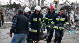 Attack on Mykolaiv's government building: rescuers dig through rubble and remove bodies