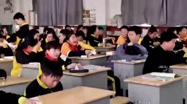 Pupils in tears as COVID-19 outbreak in China suspends their holidays