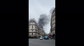France: Bus Burns Near Notre Dame Sending Thick Black Smoke Into Paris Sky 2