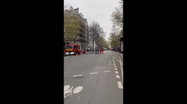 France: Bus Burns Near Notre Dame Sending Thick Black Smoke Into Paris Sky 4