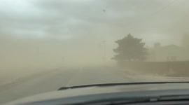Dust storm slams Idaho, creates dangerous driving conditions