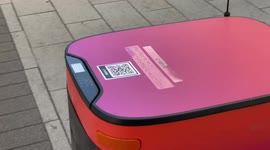 Food Delivery Robot Spotted in Downtown Houston