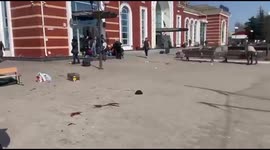 Graphic footage shows dozens killed after airstrike hits Kramatorsk train station