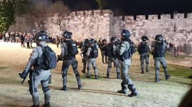 Israeli forces detain Palestinians during clashes in Jerusalem
