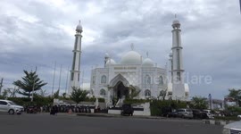 Masjid Al-Hakim Padang Has Architects Similar to India's Taj Mahal