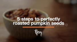 Feel fall with these delicious roasted pumpkin seeds