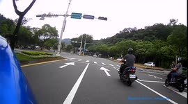 CLOSE CALL: Car crosses several lanes without checking mirrors, almost hits moped (Dashcam Video)