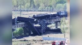 Dangerous collision between two freight trains in China